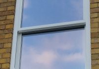 White aluminium sash window (1)