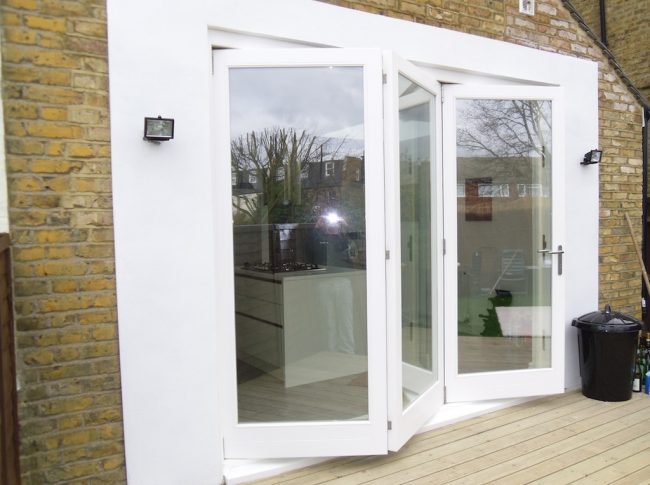 Osborn glass Timber bi-fold doors (5)